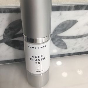 Acne eraser. Acne clearing lotion